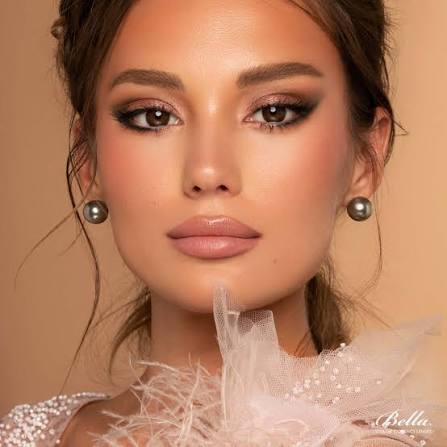 Daily disposable Bella One Day Cedar contact lenses made in Korea