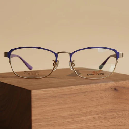 DivaMode Optical Glasses – Stylish & Comfortable Eyewear for Women by Optical Plaza