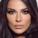 Bella One Day Color Contact Lenses – Radiant Hazelnut