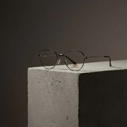 MajesticOptics Frame – Elegant & Premium Eyewear by Optical Plaza